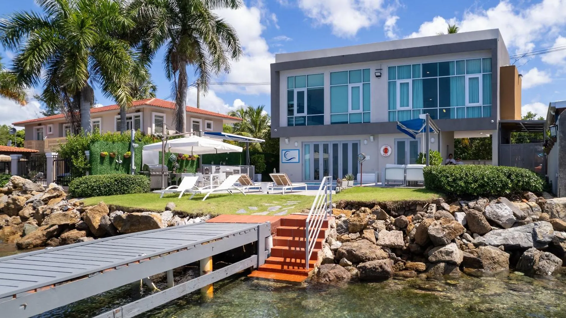 Ocean Front Luxury Villa With Pier And Heated Pool - Self Check In - Vj1 Cabo Rojo 0*,  Porto Riko